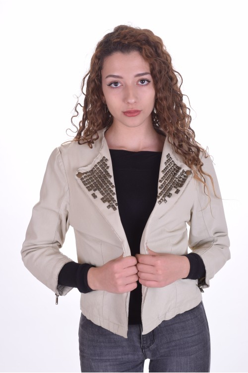 Екстравагантно дамско сако от естествена кожа 72.00 лв.