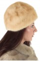 Бяла дамска шапка от естествен косъм 33.00 лв.