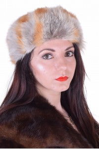 Дамска шапка от лисица
