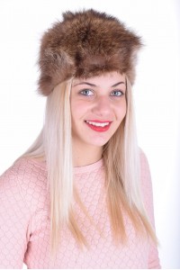 Дамска шапка от естествен косъм шапката е от ракун.