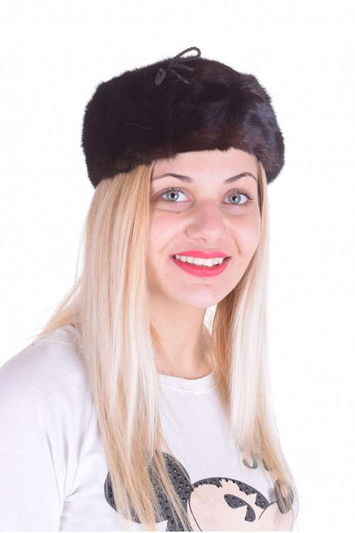 Дамска шапка от естествен косъм 28.00 лв.
