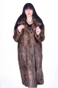 Дамско палто от естествен косъм