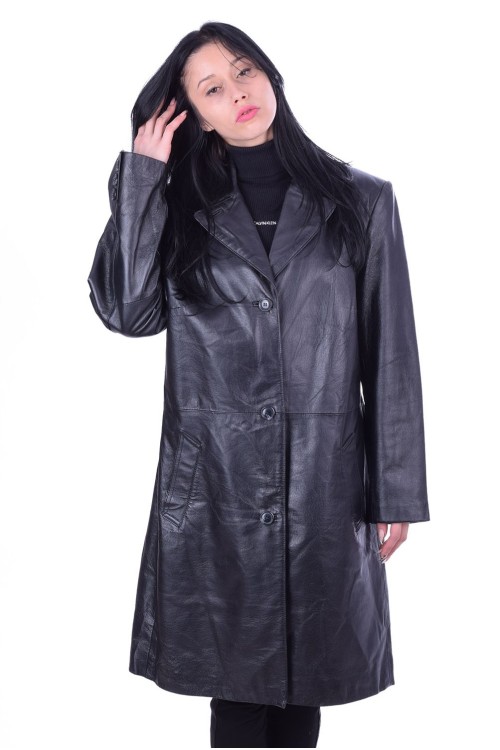 Яке от естествена кожа 74.00 лв.