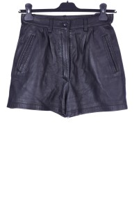 Кокетни дамски къси панталони от естествена кожа