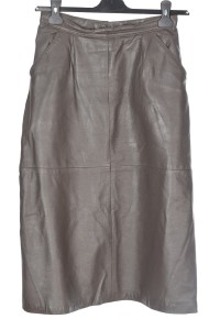 Тъмно кафява пола от естествена кожа