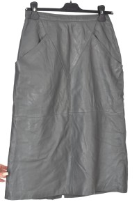 Сива пола от естествена кожа