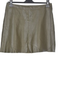 Тъмно зелена пола от естествена кожа