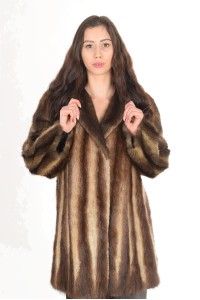 Марково дамско палто от ондатра