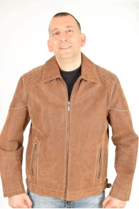 Кафяво велурено яке от естествена кожа