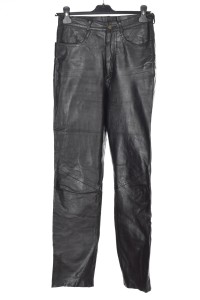 Класически дамски панталон от естествена кожа